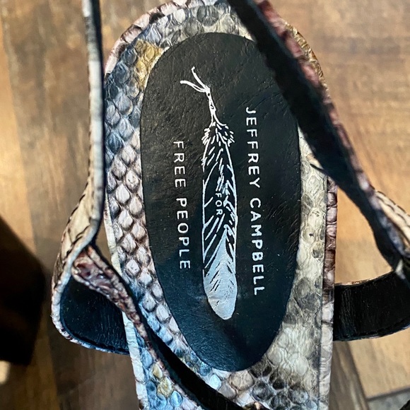 FREE PEOPLE Jeffrey Campbell Breakaway Platform - Picture 4 of 10